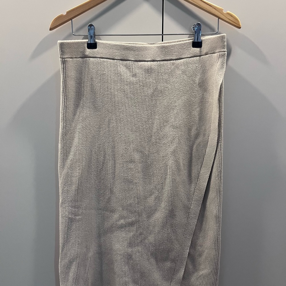 Abercrombie & Fitch Cream Tan Midi Pencil Skirt
